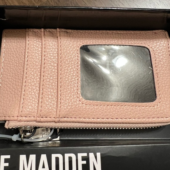Steve Madden Pouch And Card Case - Picture 5 of 14